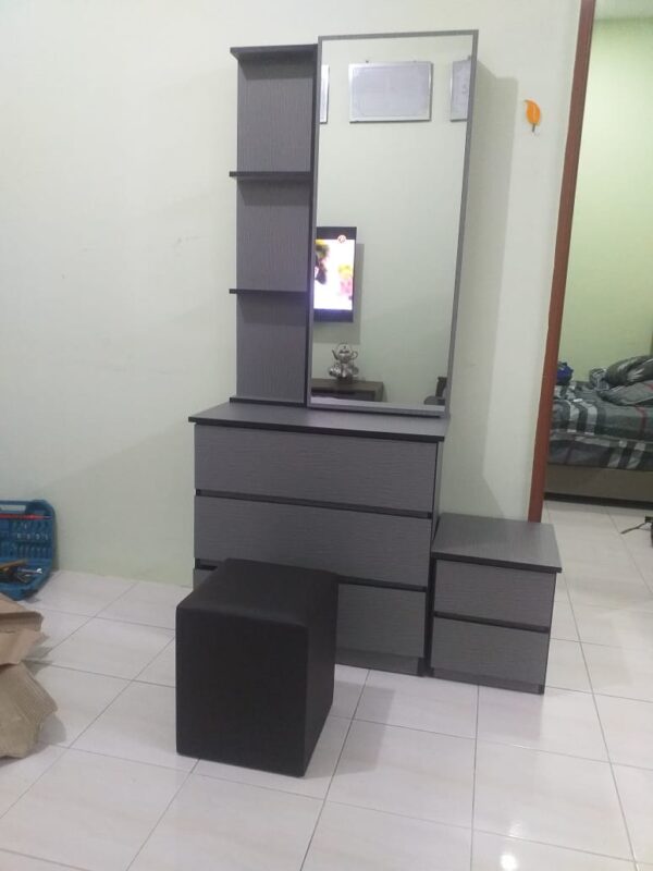 DOLCE Dressing Table - Image 3