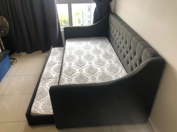 ROXANNE Day Bed - Image 4
