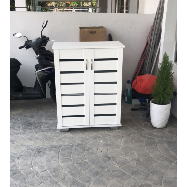 TAPEL Shoe Cabinet - Image 3