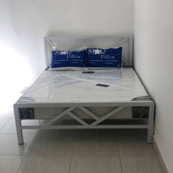 GORDY Metal Bed - Image 4