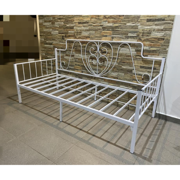 IKASA Day Bed - Image 2